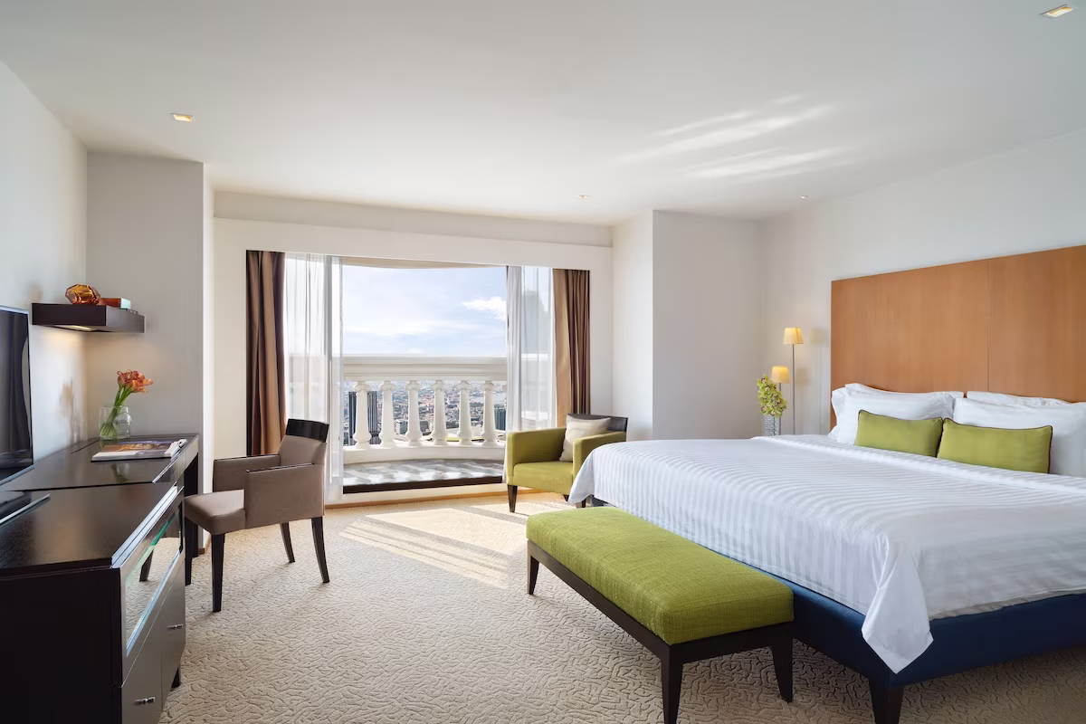 Tower Club Suite 2 Bedroom with Lounge3